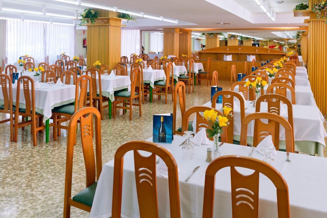 Hotel Cartago Nova By Alegria Malgrat de Mar Dış mekan fotoğraf