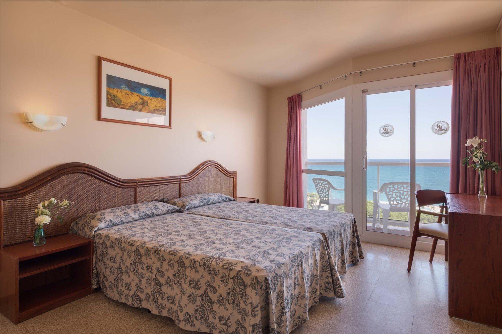 Hotel Cartago Nova By Alegria Malgrat de Mar Dış mekan fotoğraf